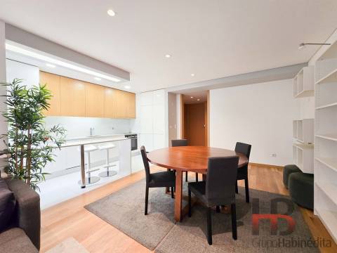 Apartamento T2+1 Moderno e Mobilado no Porto - Polo Universitário | Grupo Habinédita