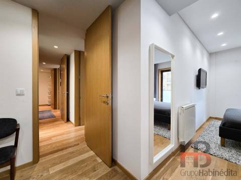 Apartamento T2+1 Moderno e Mobilado no Porto - Polo Universitário | Grupo Habinédita