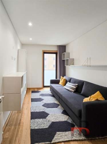 Apartamento T2+1 Moderno e Mobilado no Porto - Polo Universitário | Grupo Habinédita