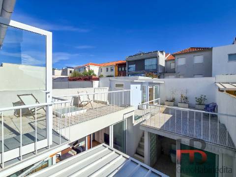 Moradia em Banda T4 Venda em Aldoar, Foz do Douro e Nevogilde,Porto