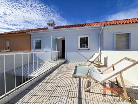 Moradia em Banda T4 Venda em Aldoar, Foz do Douro e Nevogilde,Porto