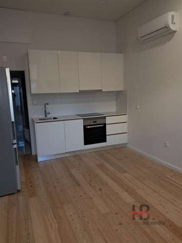 Apartamento T0 Venda em Cedofeita, Santo Ildefonso, Sé, Miragaia, São Nicolau e Vitória,Porto