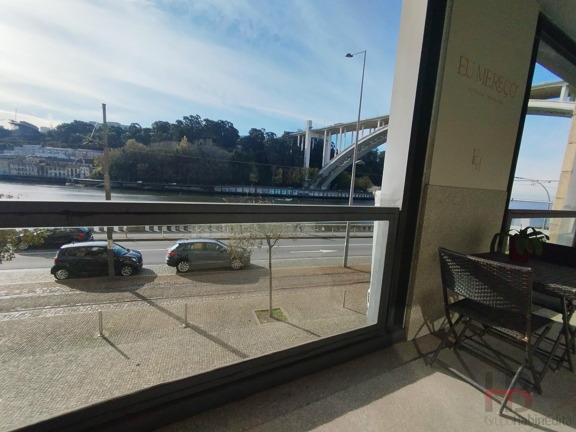 Loja  Venda em Lordelo do Ouro e Massarelos,Porto