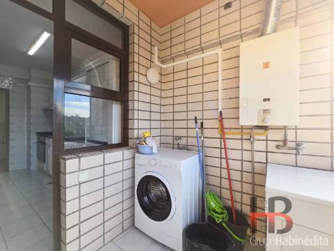 Apartamento T2+1 Arrendamento em Bonfim,Porto