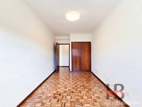Apartamento T2+1 Arrendamento em Bonfim,Porto