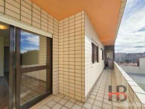 Apartamento T2+1 Arrendamento em Bonfim,Porto