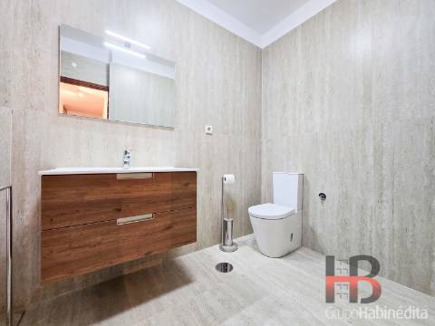 Apartamento T2+1 Arrendamento em Bonfim,Porto