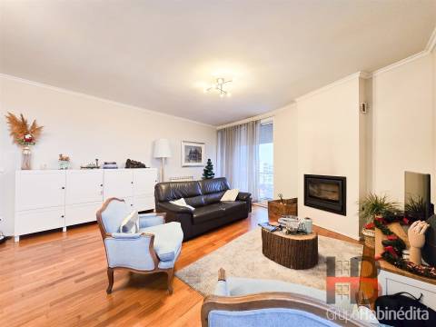 Apartamento T4 Venda em São Mamede de Infesta e Senhora da Hora,Matosinhos