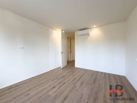 Apartamento T2 Venda em Mafamude e Vilar do Paraíso,Vila Nova de Gaia