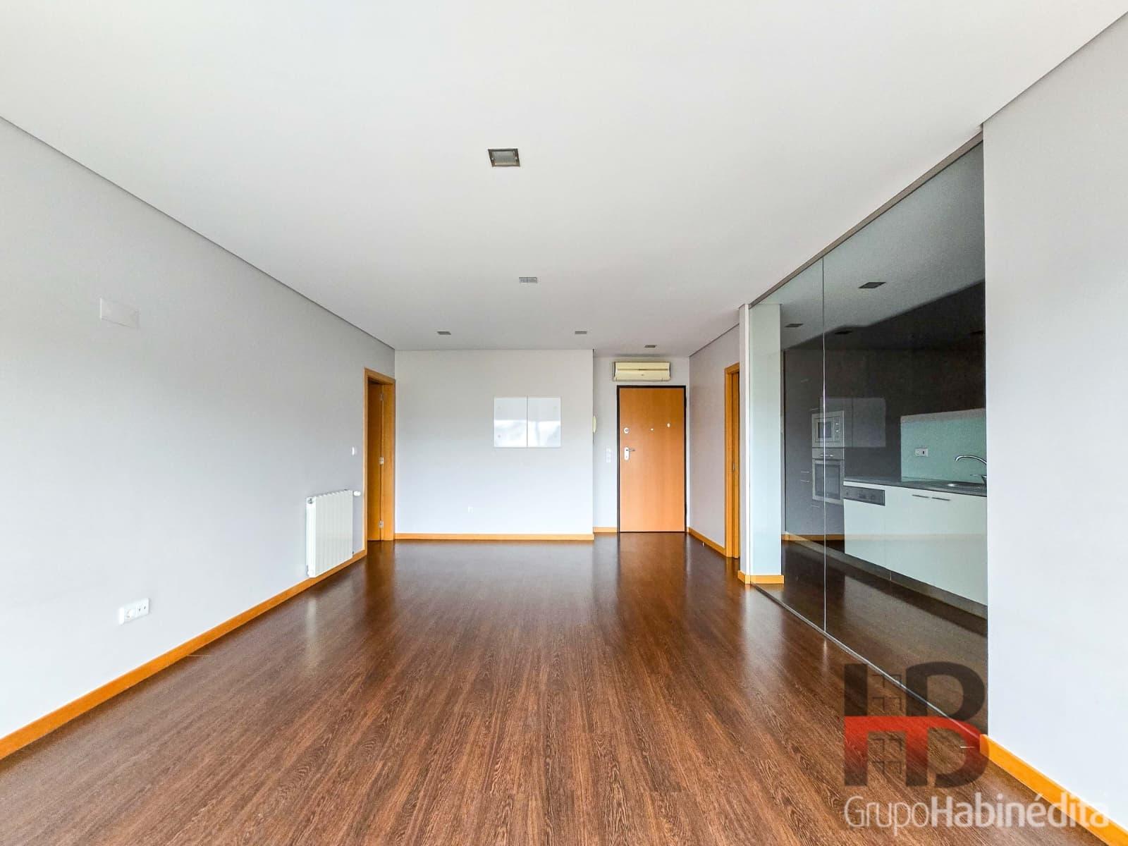 Apartamento T2 Arrendamento em Cedofeita, Santo Ildefonso, Sé, Miragaia, São Nicolau e Vitória,Porto