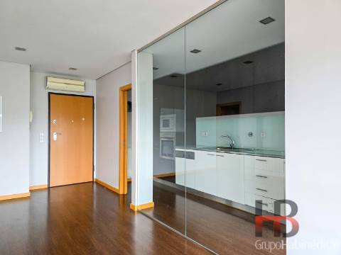 Apartamento T2 Arrendamento em Cedofeita, Santo Ildefonso, Sé, Miragaia, São Nicolau e Vitória,Porto