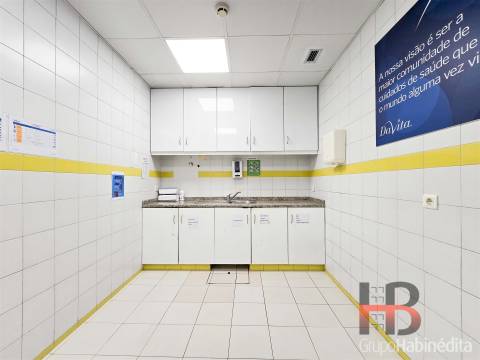 Loja  Arrendamento em Gondomar (São Cosme), Valbom e Jovim,Gondomar