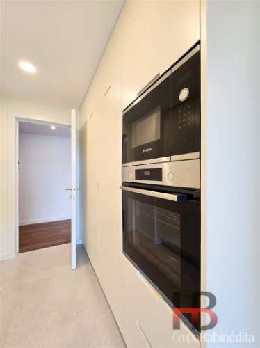 Apartamento T3 Arrendamento em Ramalde,Porto