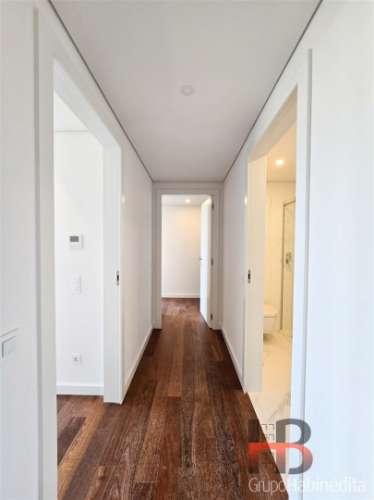 Apartamento T3 Arrendamento em Ramalde,Porto