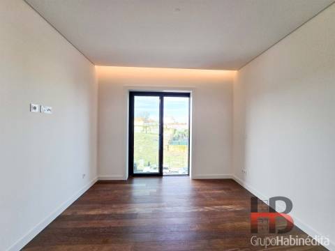 Apartamento T3 Arrendamento em Ramalde,Porto