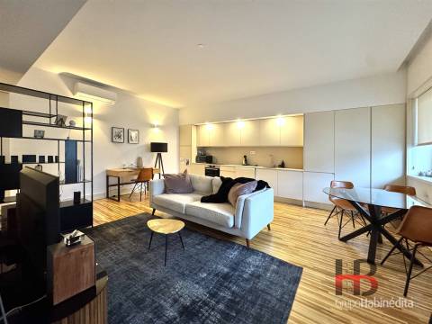 T1 Mobilado para Arrendar no Largo dos Poveiros | Porto