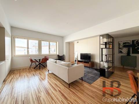 T1 Mobilado para Arrendar no Largo dos Poveiros | Porto