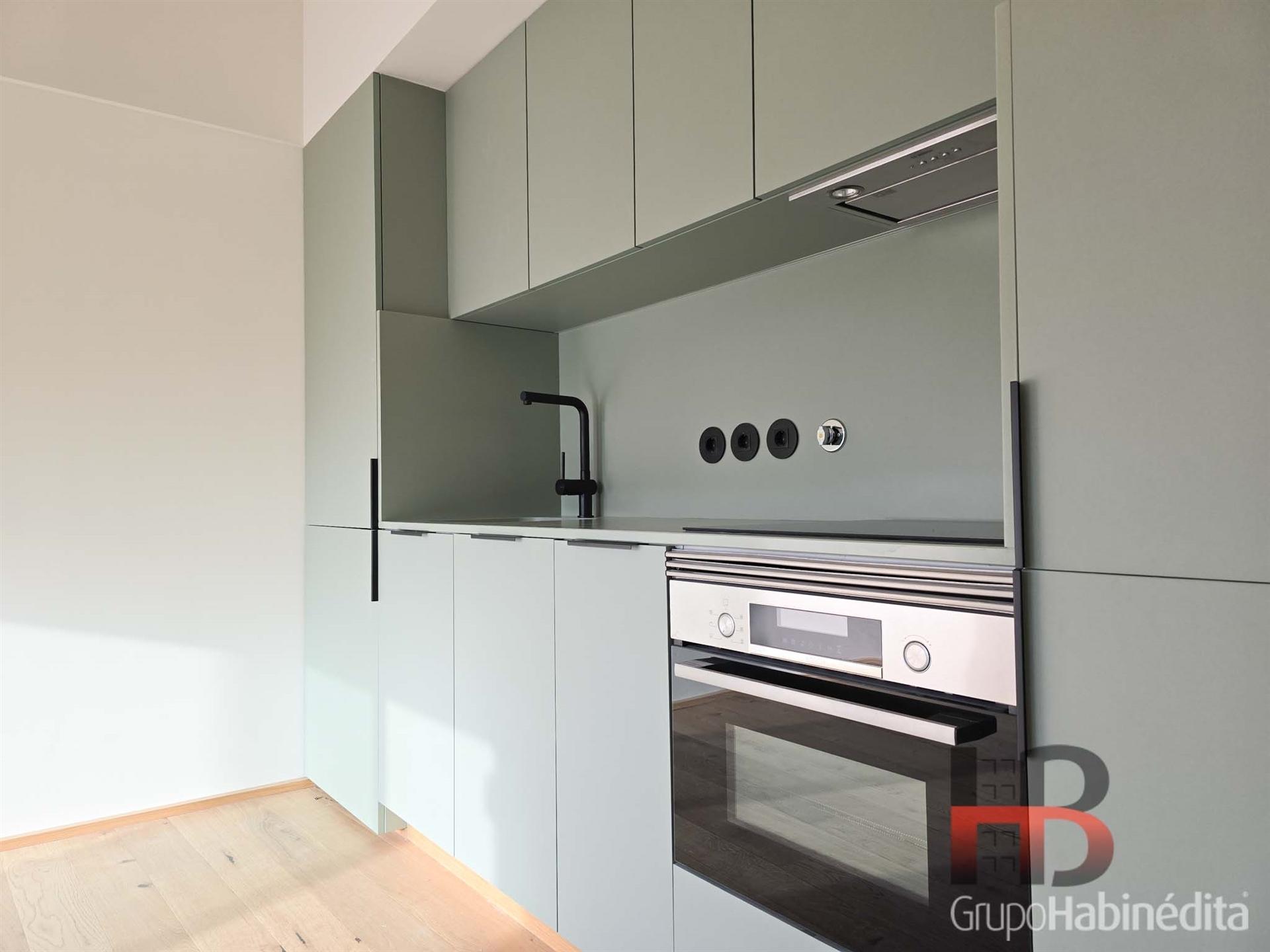 Apartamento T1 Arrendamento em Cedofeita, Santo Ildefonso, Sé, Miragaia, São Nicolau e Vitória,Porto