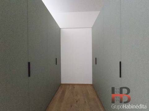 Apartamento T2 Arrendamento em Cedofeita, Santo Ildefonso, Sé, Miragaia, São Nicolau e Vitória,Porto