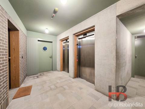 Apartamento T2 Arrendamento em Cedofeita, Santo Ildefonso, Sé, Miragaia, São Nicolau e Vitória,Porto