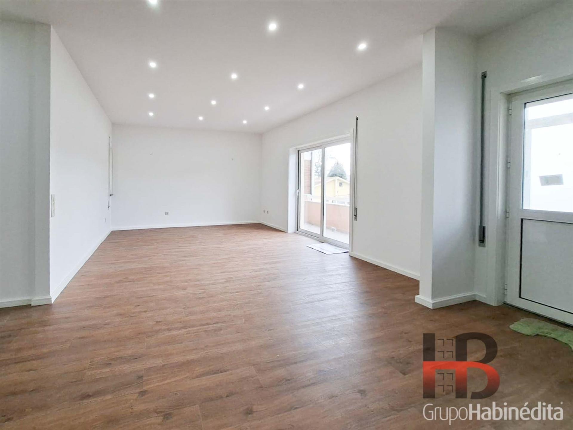 Apartamento T3 Venda em Águas Santas,Maia