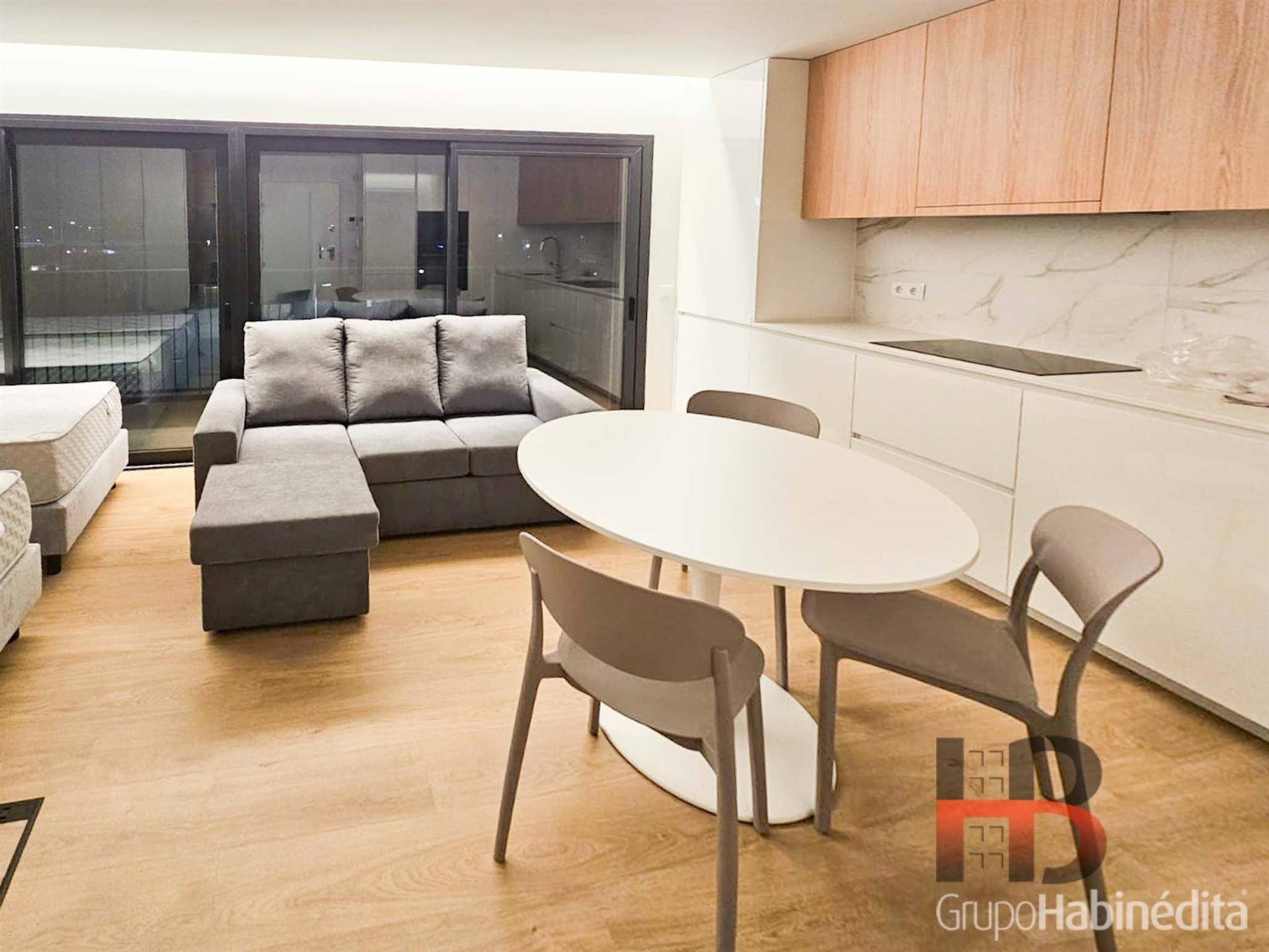 Apartamento T0 Arrendamento em Paranhos,Porto
