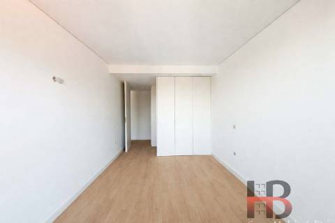 Apartamento T2 Venda em Mafamude e Vilar do Paraíso,Vila Nova de Gaia
