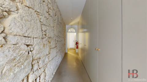 Acolhedor T0 na baixa do Porto - centro Histórico