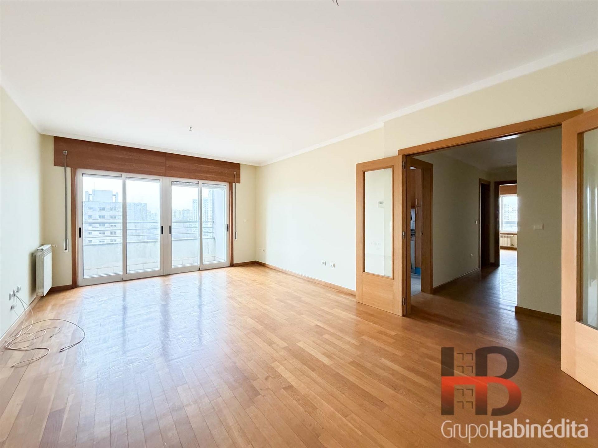 Apartamento T2 Venda em Lordelo do Ouro e Massarelos,Porto