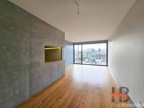 Apartamento T2 Arrendamento em Bonfim,Porto