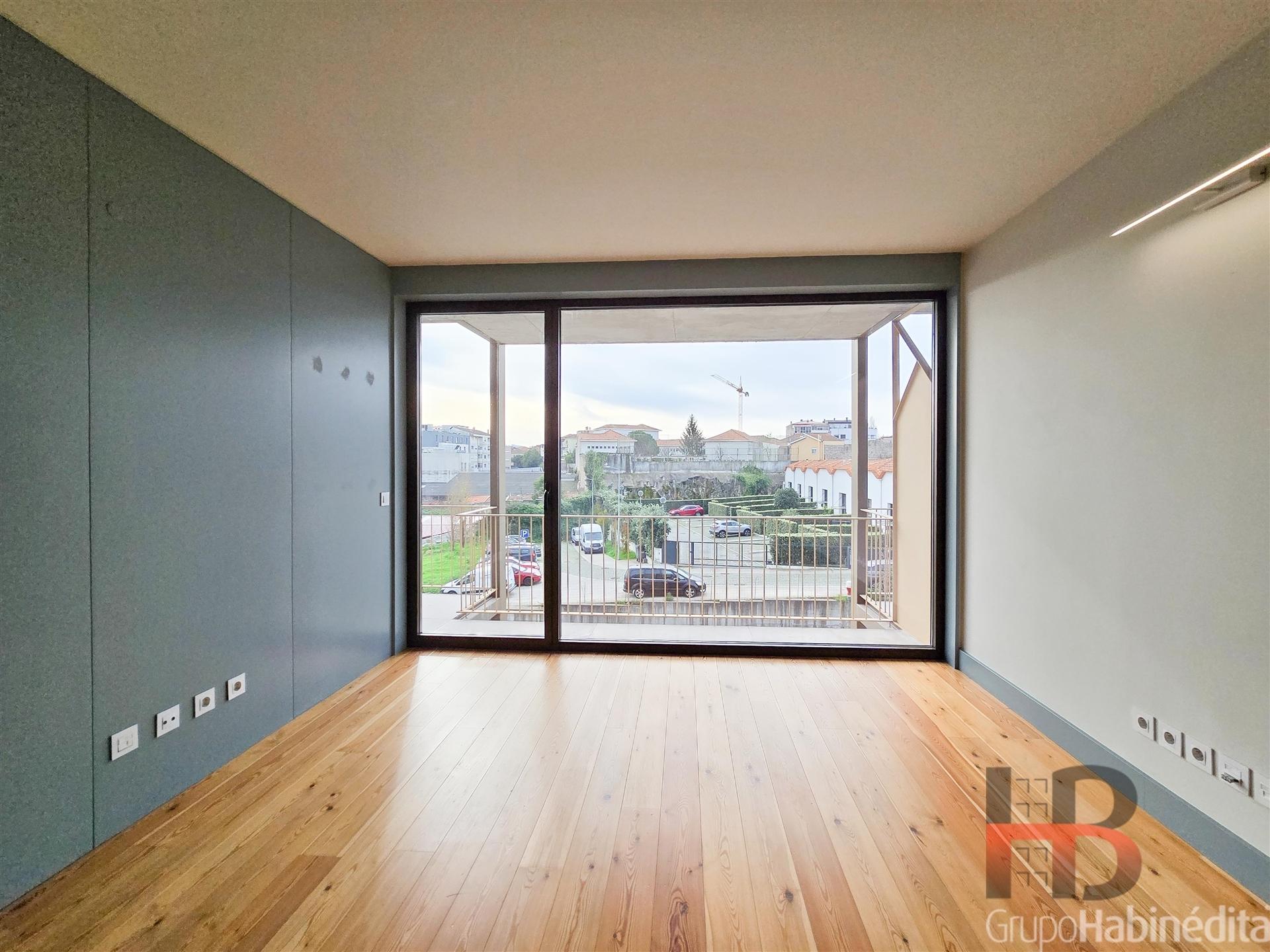 Apartamento T2 Arrendamento em Bonfim,Porto