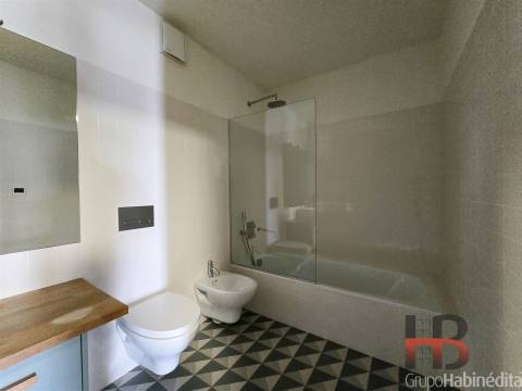 Apartamento T2 Arrendamento em Bonfim,Porto