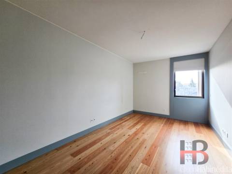 Apartamento T2 Arrendamento em Bonfim,Porto