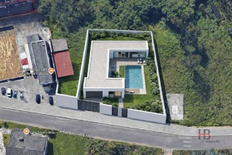 Terreno Para Construção  Venda em Folgosa,Maia