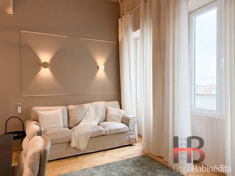Antas 230 | Apartamento Duplex Mobilado e Equipado nas Antas, Porto