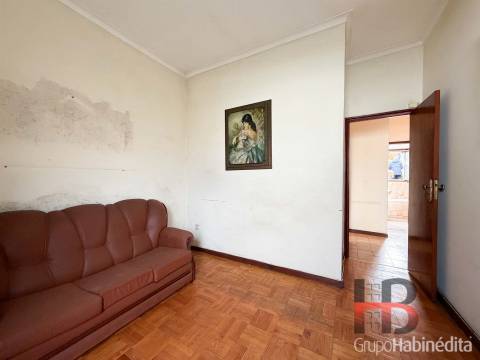 Prédio T4 Venda em Oliveira do Douro,Vila Nova de Gaia