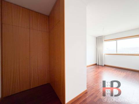 Apartamento T3 Arrendamento em Custóias, Leça do Balio e Guifões,Matosinhos