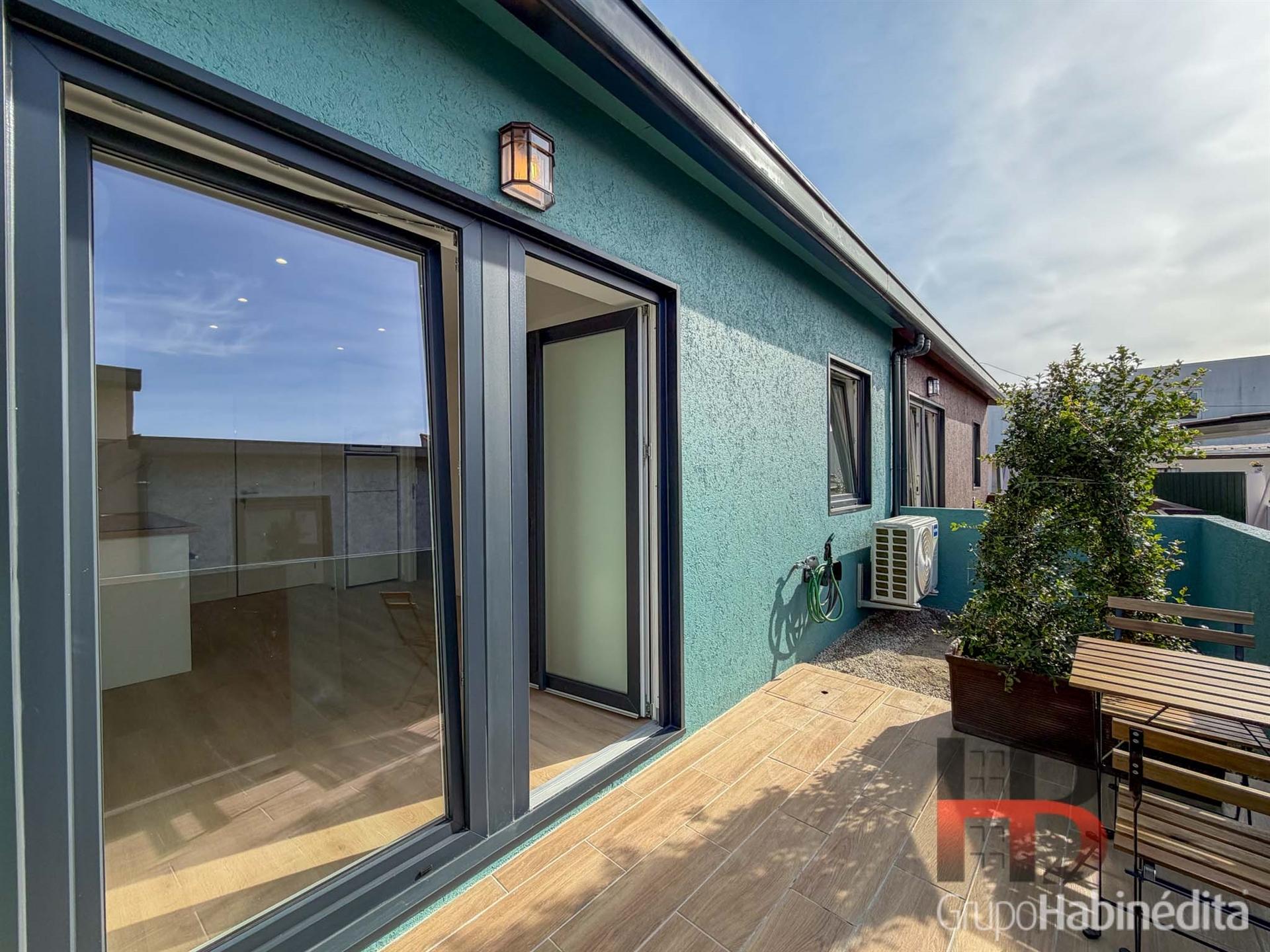 Moradia Térrea T2 Nova, Equipada e Mobilada | Matosinhos / São Mamede de Infesta