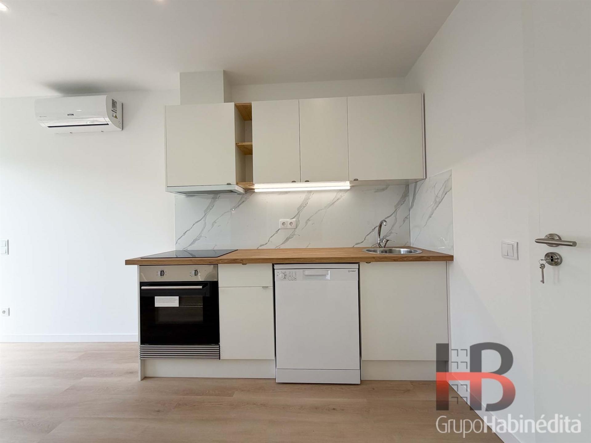 Moradia Térrea T2 Nova, Equipada e Mobilada | Matosinhos / São Mamede de Infesta