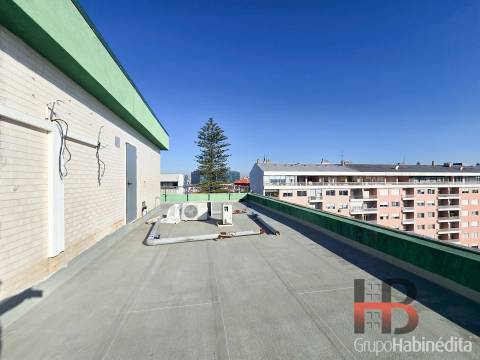 Escritório  Arrendamento em Lordelo do Ouro e Massarelos,Porto