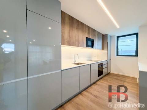 Apartamento T3 Venda em Matosinhos e Leça da Palmeira,Matosinhos