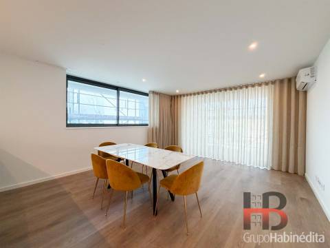 Apartamento T3 Venda em Matosinhos e Leça da Palmeira,Matosinhos