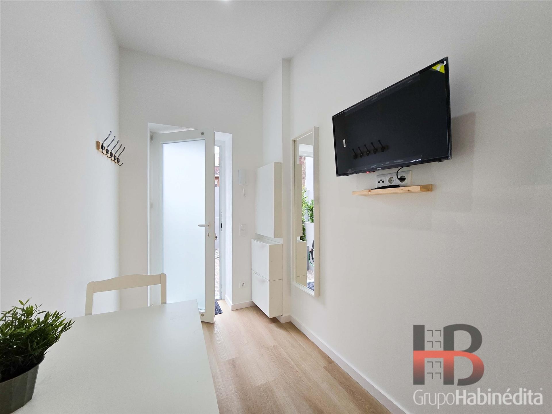 Moradia Térrea V1 Nova, Equipada e Mobilada | Porto, Antas, Bonfim