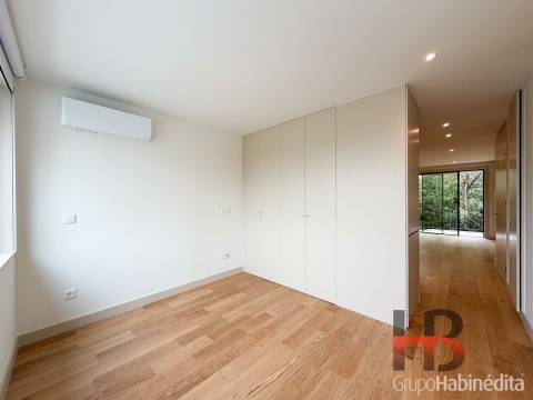 Apartamento T1 com Varanda na Constituição, Porto - Pronto a habitar