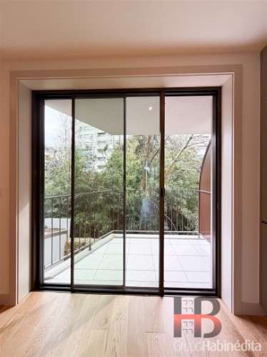 Apartamento T1 com Varanda na Constituição, Porto - Pronto a habitar