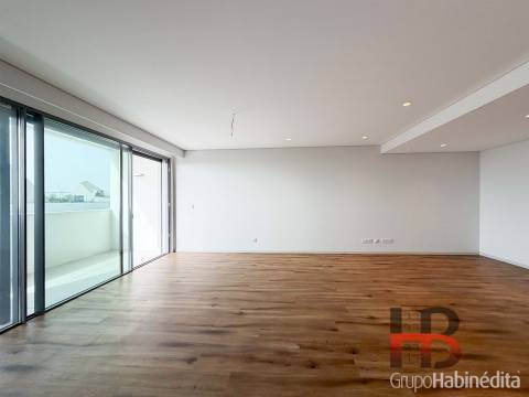 Apartamento T2 Venda em Mafamude e Vilar do Paraíso,Vila Nova de Gaia