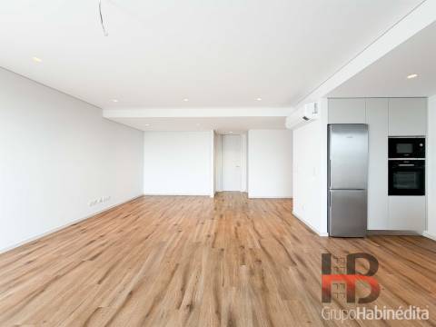Apartamento T2 Venda em Mafamude e Vilar do Paraíso,Vila Nova de Gaia