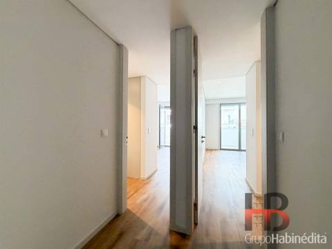 Apartamento T2 Venda em Mafamude e Vilar do Paraíso,Vila Nova de Gaia