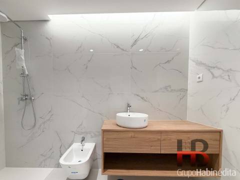 Apartamento T2 Venda em Mafamude e Vilar do Paraíso,Vila Nova de Gaia