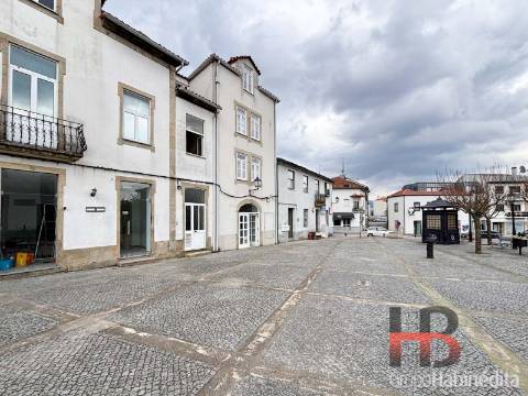 Loja  Venda em Oliveira de Frades, Souto de Lafões e Sejães,Oliveira de Frades